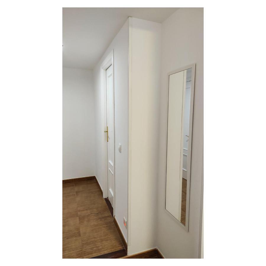 Pension Villa ** Комилас Екстериор снимка